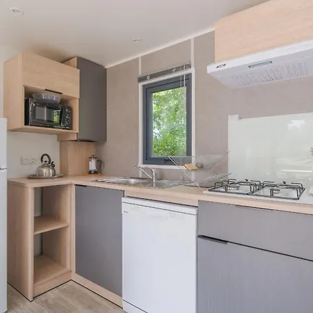 Domaine Saane Et キャンプ場