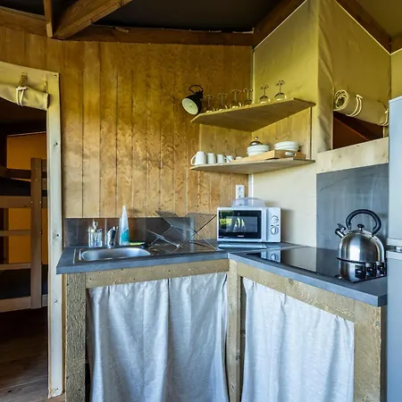 Domaine Saane Et キャンプ場